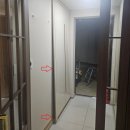 통일로18길 | 기울어지고 앞으로 튀어나온 현관 신발장 수리 매립 신발장 보수