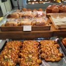 두암시장 | 광주 궁전제과 두암점 팥빵 흑임자찰빵