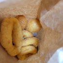 노랑고래꽈배기 이미지