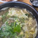 주례동 원조할매집 앞 | 김해 불암동 장어마을에서 만난 50년 넘은 추어탕 맛집 원조할매추어탕 후기