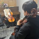 첼로(야간) 이미지