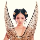 Zen(젠)노래연습장 | "제니 덕분에 한능시 문제 맞혔어요"…'ZEN' 뮤직비디오 속 의상 재조명