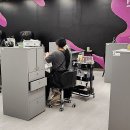 이국적 분위기 외국보다 외국같은 평택 미군부대 안 네일 살롱 이미지
