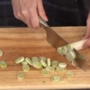 요낳대 수련수련 님과 윤가놈 님 파 써는 모습 이미지