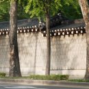 경복궁역 3번 출구 앞 이미지