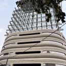 조형물2 | 성수 젠틀몬스터 노웨어 방문 후기｜강아지 조형물·티하우스 엘리베이터