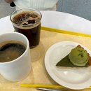 아임파이(I´m Pie) | 외대역 감성 디저트 카페 <아임파이 I'M PIE>