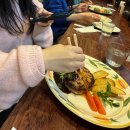 챔버3 PC방 | [교토 1일] 일본 3월 여행 - 스파이스 챔버, 위켄더스 커피, 니시키 시장, 교토 베이프, 사쿠라 베이비...