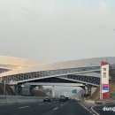 휴게소달리다