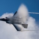 록히드 마틴, F-35에 'AI 두뇌' 탑재... 미확인 적군 0.1초 만에 식별 이미지