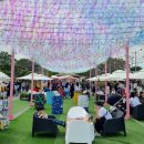 춤추는 고래 이미지