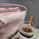 던킨도너츠 앞 | 🍩 구미롯데마트 던킨도너츠 후기! 문센·수유실 근처라 더 좋은 꿀조합 카페 ☕