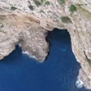 강과바다의 탑 이미지