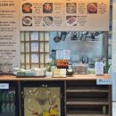 신촌역 1번출구 이미지