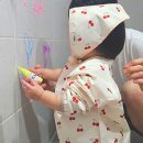 11545-06-18-04 | 18개월아기 미술가운추천 <아이주 미술가운> 레드체리 M사이즈 찐후기(ft.욕실 물감놀이 방수력 테스트)