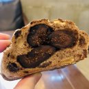 베이커리 오월의종 이미지