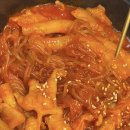 고기닭발 | 야식추천 매콤한 국물닭발 밀키트 삼형제고기 무뼈닭발 후기