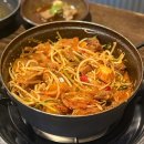 전통묵은지 매운갈비찜 | 부산 서면 신촌양푼이 매운갈비찜 묵은지 추가해서 먹은 내돈내산 후기