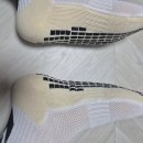 미누네 | 풋살화 안에서 발이 논다? 미누네 논슬립 스포츠 양말 정착 후기