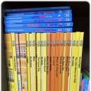 튼튼영어 잉글리C 1-3단계(앞부분은 책과 CD&DVD/뒷부분은 풀구성)+유치원 영어책&CD 이미지