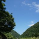 월악산 산아래 이미지