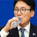'김민석 아침방송' 민주당TV 한 달…현안 대응 빨라졌지만 '원톱 쏠림' 우려도﻿ 이미지