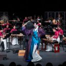 관현악 축제 이미지