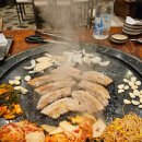 마루벌돌구이군산점 | 「군산 맛집」 수송동 마루벌 돌판 삼겹살 맛집/ 고기 구워주는 집/감동 불쇼