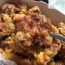 B.R.D숯불치킨 | 꼬꼬아찌 숯불치킨 순살양념, 후라이드 치킨. 라면사리 필수b