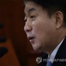 野 &#34;자격 미달 이동관 사퇴해야&#34;…與 &#34;임명해 방송 정상화&#34; 이미지