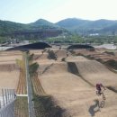 BMX경기장 이미지