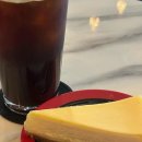 서초역 3번출구 앞 이미지