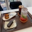 4607 | 대전 판암동 두바이 초콜릿이 맛있는 카페 플로움