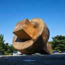 두개의 조각 이미지