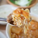 김치찌개랑 뒷고기 이미지