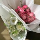 들꽃피네 | 전수현웨딩 촬영부케&웨딩케이크 얼리썸머 [온리로즈부케, 들꽃부케] 피오크 [전주 생화케이크] 후기