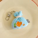 인형속으로 이미지