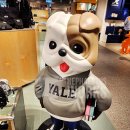 캐릭터 조형물 이미지