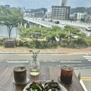 벗 | 진주 강남동 브런치카페 올드벗베럴 남강뷰 맛집 후기