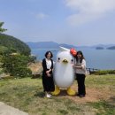 캐릭터 조형물 이미지