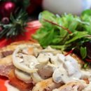 버섯크림소스 닭가슴살 스테이크, 크리스마스요리 이미지