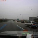 아... 경인고속도로 사고 아 짜증 아방이저차조심하세염 무개념운전 아저씨입니다.. 이미지