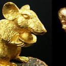Five gold models of tumors and five gold mice(1 Samuel 6:4) 이미지