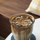 묵호 라운드어바웃 흑임자커피 웨이팅 맛집 내돈내산 솔직후기 (feat. 여행책방 잔잔하게)