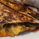 치킨 팩토리 이미지