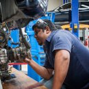 남성자동차정비 이미지