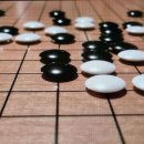 바둑 한 수 이미지