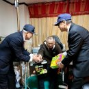 연말 연로회원 방문 이미지