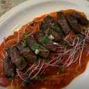 [부천 맛집] 아웃오브오피스 부천점 – 감각적인 인테리어와 퓨전 요리의 만남