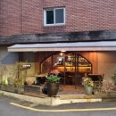 CU 횡단보도 맞은편 이미지